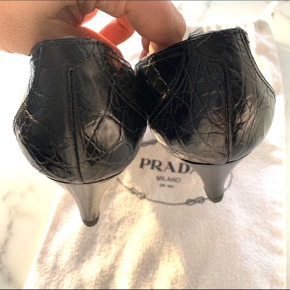 Perfect VTG 80s Prada Heels Black Croc Embossed Cone Heel Pumps 37.5 - Picture 6 of 6